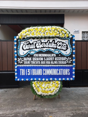Papan Bunga Duka di Sumberwringin